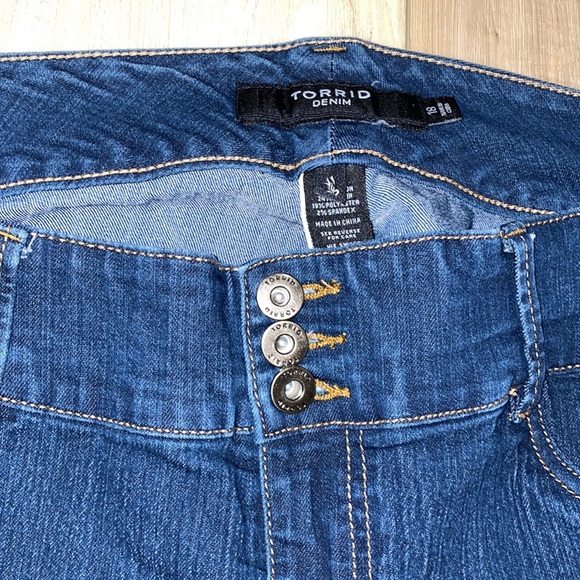 GUC Plus Size 18 Torrid Denim Stretch Skinny Jeans - Picture 4 of 7